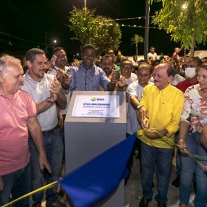 Prefeitura revitaliza Viva Maiobinha e entrega pacote de obras no bairro