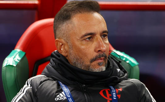 Flamengo estuda demitir Vítor Pereira e define dois badalados treinadores como alvos neste mercado