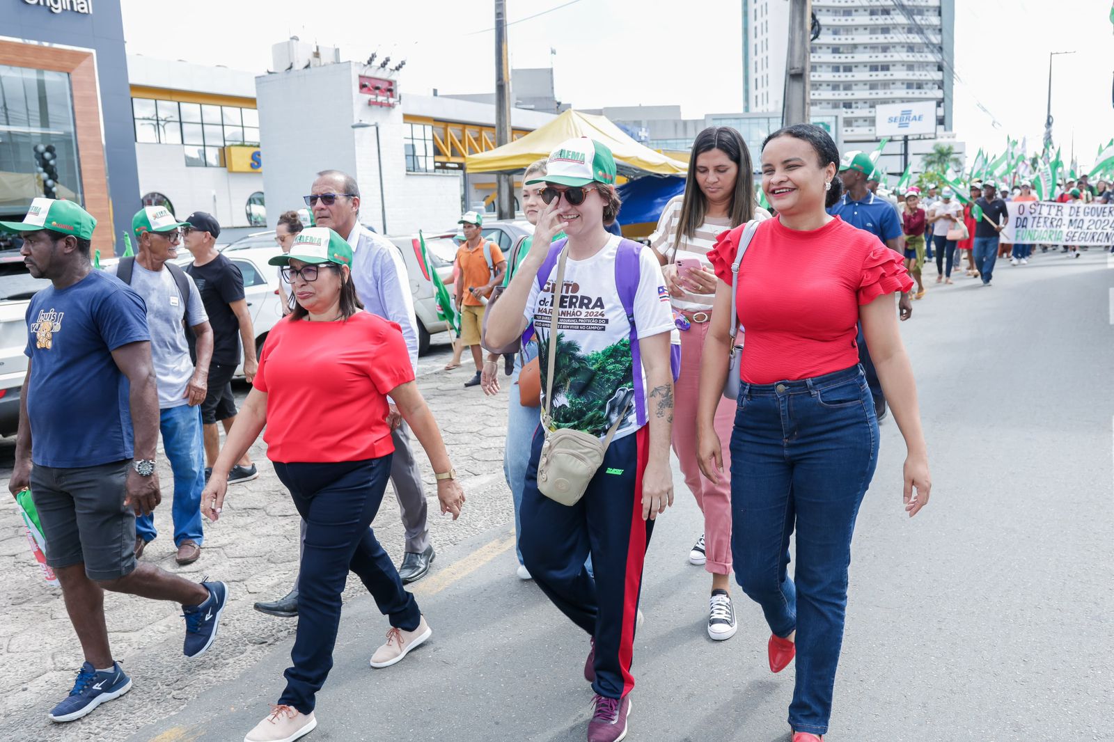 Paula Azevedo participa de caminhada com os Trabalhadores Rurais